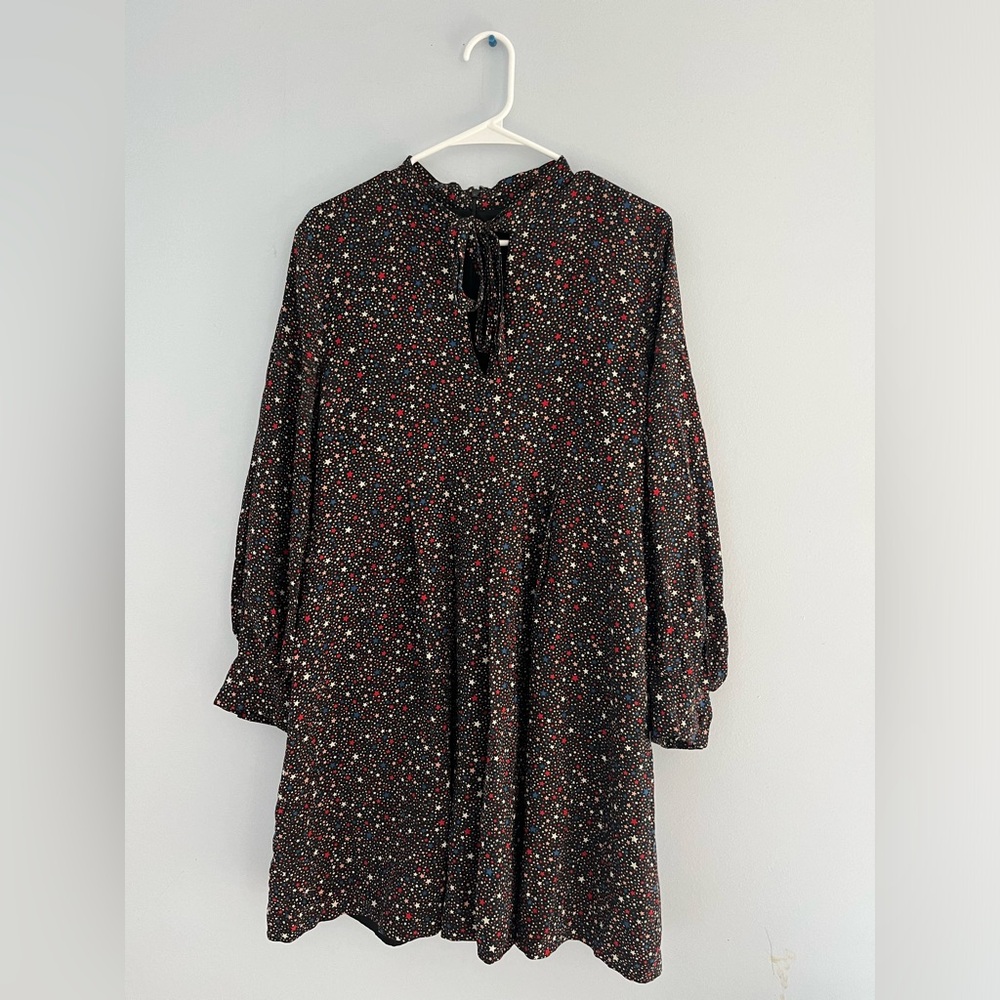 Star-Patterned Neck Tie Dress